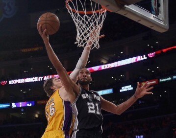 这背后指向 这背后指向